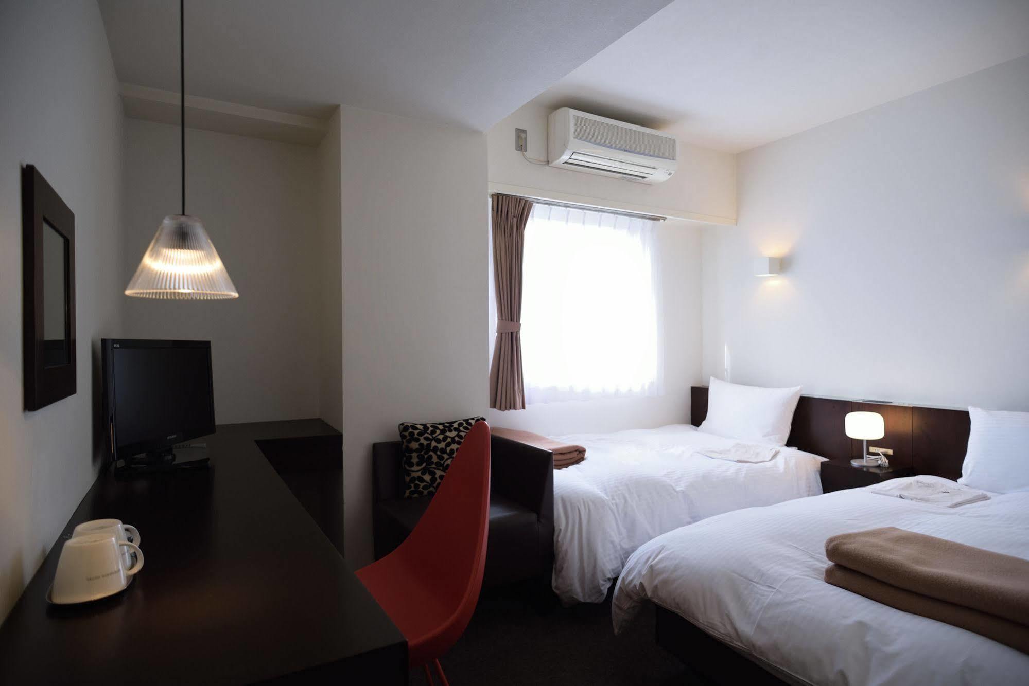7 Days Hotel Plus Kōchi Εξωτερικό φωτογραφία